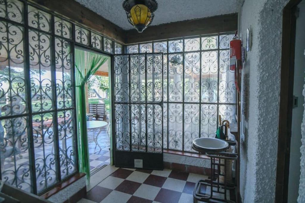 El Chalet De Gloria Santa Marta de Tormes Exterior photo